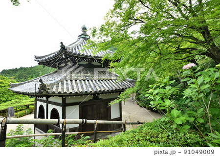 善峯寺(経堂) 【京都府京都市西京区大原野】 善峯寺(経堂) 【京都府京都市西京区大原野】 91049009