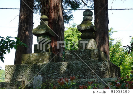 曽我兄弟 曽我太郎祐信 満江御前の墓 曽我兄弟 曽我太郎祐信 満江御前の墓 91053199