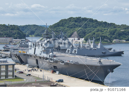 海上自衛隊 護衛艦「いずも(DDH-183)」 91071166