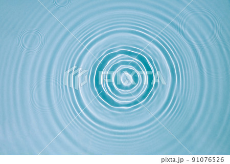 Blue water texture, surface with rings, ripples. Spa concept background 91076526
