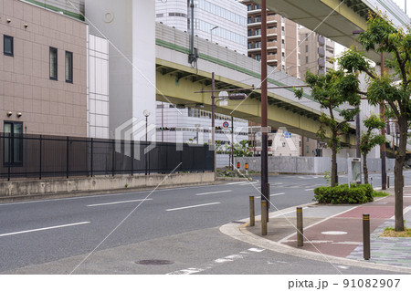 大阪市西区　新なにわ筋　広教会館付近 91082907