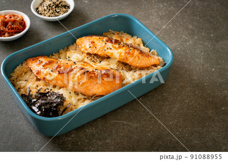salmon with spicy miso rice bowl salmon with spicy miso rice bowl 91088955