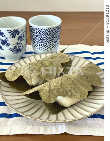 柏餅を子どもの日に食べる 柏餅を子どもの日に食べる 91091213