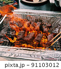 炎に包まれる肉 91103012