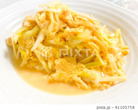 中国上海料理・韮黄炒鶏蛋(黄韮の卵炒め) 中国上海料理・韮黄炒鶏蛋(黄韮の卵炒め) 91105758