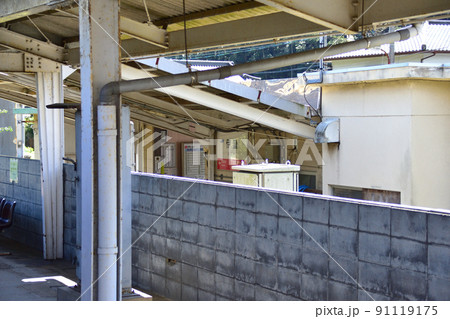 2021年夏。赤穂線の西大寺駅から播州赤穂間の車窓からの風景 91119175
