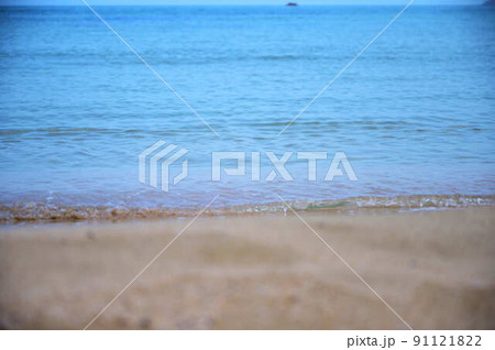 日本海　海　岩　海岸　水平線 91121822