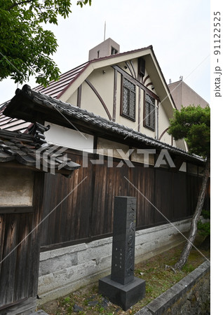 旧ウィン館と辰巳用水 金沢市 旧ウィン館と辰巳用水 金沢市 91122525