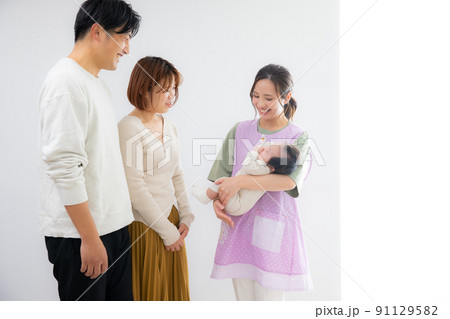 小児科 乳児検診 医療 赤ちゃん 小児科 乳児検診 医療 赤ちゃん 91129582