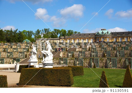 フリードリヒ2世の愛したサンスーシ宮殿・庭園 フリードリヒ2世の愛したサンスーシ宮殿・庭園 91130591