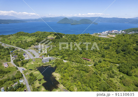洞爺 西山山麓火口を空撮 洞爺 西山山麓火口を空撮 91130635