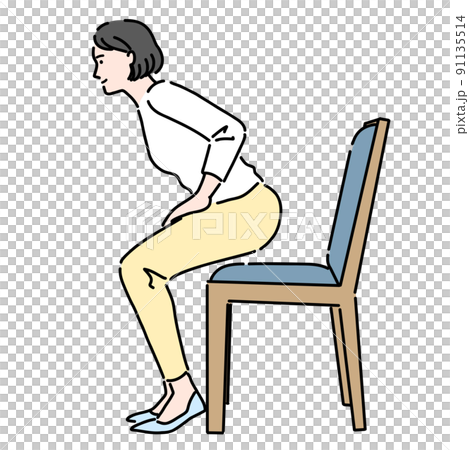 椅子から立ちあがろうとしている若い女性 91135514