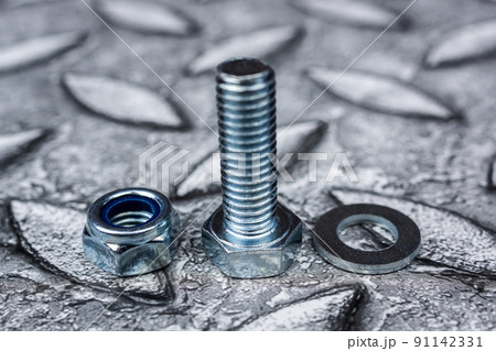 Bolts nuts screw washer zinc heap chrome 91142331