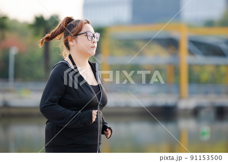 Asian fat girl in sportswear Asian fat girl in sportswear 91153500