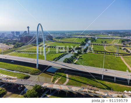 Aerial view of the Dallas downtown cityscape Aerial view of the Dallas downtown cityscape 91159579