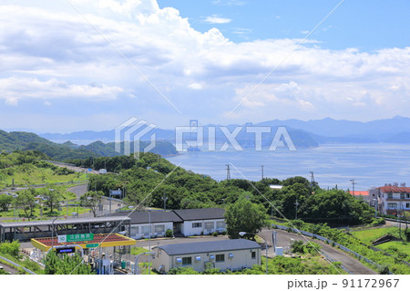 真夏の淡路島南インターチェンジと鳴門海峡 真夏の淡路島南インターチェンジと鳴門海峡 91172967