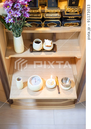 現代的なパンとコーヒーの御供 91173013