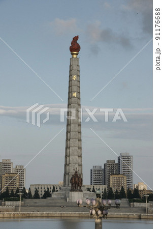 170m石塔世界1の主体思想塔（北朝鮮・平壌） 91176688