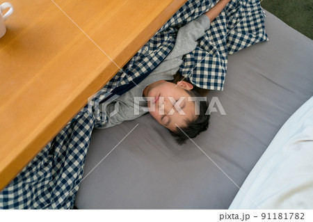 8 years old 91181782