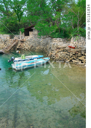 笠岡諸島最大の島・北木島　千ノ浜の護岸景観(北木のベニス)6　岡山県笠岡市 91181834