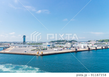 「茨城県」大洗港と大洗マリンタワー 「茨城県」大洗港と大洗マリンタワー 91187358