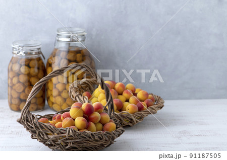 梅仕事　梅干し　南高梅 91187505