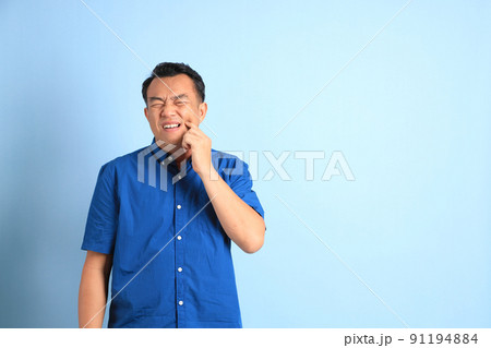 Middle Age Man 91194884