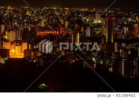 都市夜景景観「花岡山展望台から熊本市パノラマ夜景風景」 都市夜景景観「花岡山展望台から熊本市パノラマ夜景風景」 91198402
