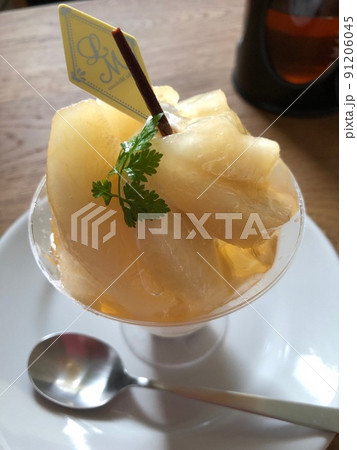 ほっと一息、ティータイム〈パフェ&コーヒー〉 ほっと一息、ティータイム〈パフェ&コーヒー〉 91206045