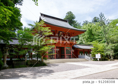 東国三社の一社である香取郡宮のシンボルと言われる桜門 91208308