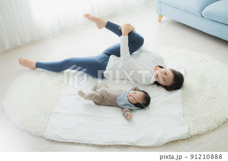 ベビーヨガ 91210888