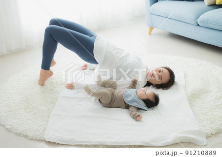 ベビーヨガ ベビーヨガ 91210889