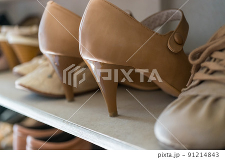 various various 91214843