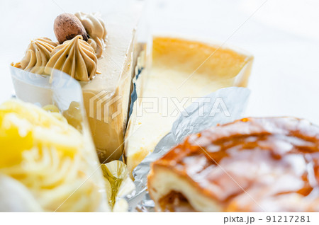 手土産の洋菓子 手土産の洋菓子 91217281