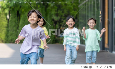 子供 ライフスタイル ゲーム 91217370