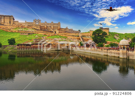 ジャイプルのアンベール城 91224806