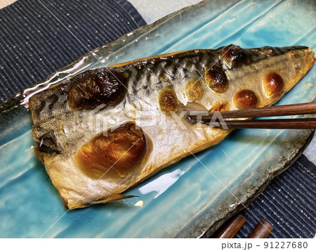 脂ののったサバの塩焼き(和食定番) 脂ののったサバの塩焼き(和食定番) 91227680