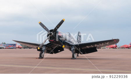 アメリカ海軍F4U-4コルセア艦上戦闘機 アメリカ海軍F4U-4コルセア艦上戦闘機 91229336