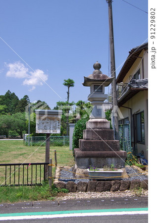 静岡県掛川市:日坂宿/秋葉常夜灯 静岡県掛川市:日坂宿/秋葉常夜灯 91229802