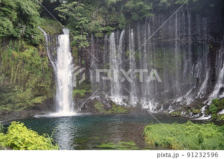 白糸の滝（初夏　晴天　富士山　滝） 91232596