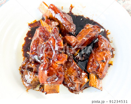 中国上海料理・紅焼排骨(スペアリブの醤油煮) 中国上海料理・紅焼排骨(スペアリブの醤油煮) 91234531