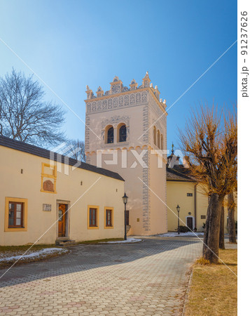 Renaissance bell tower in Kezmarok town, Slovakia. Renaissance bell tower in Kezmarok town, Slovakia. 91237626