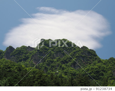 群馬県・夏の妙義山 91238734