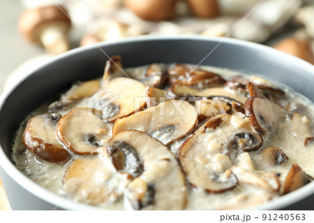 Concept of tasty food with mushroom sauce, close up Concept of tasty food with mushroom sauce, close up 91240563