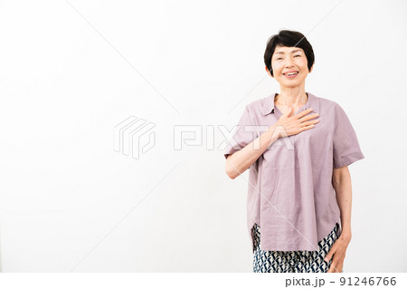笑顔のミドル女性 笑顔のミドル女性 91246766