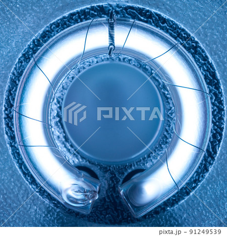 flash tube lamp closeup 91249539