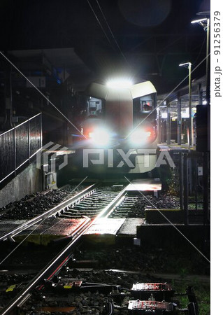 今や希少な夜行列車【尾瀬夜行2345】特急リバティ・500系 今や希少な夜行列車【尾瀬夜行2345】特急リバティ・500系 91256379