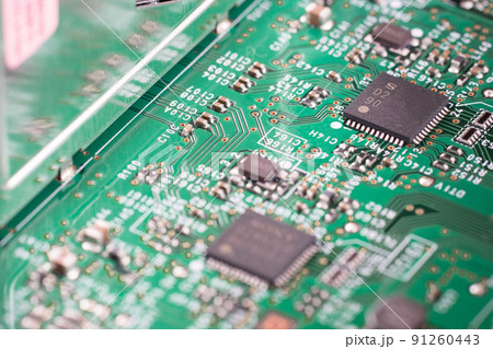 半導体ICがのった回路基板 91260443