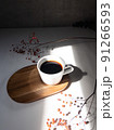 日光を浴びるコーヒー 91266593
