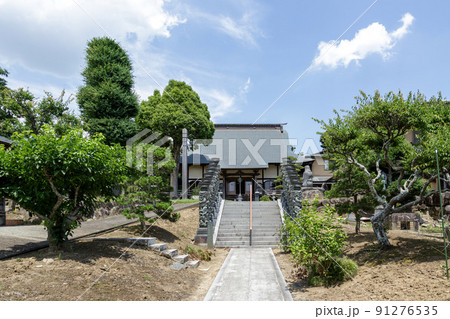 清浄守護龍柱のある萬松山鳳林院拝殿【春期】 清浄守護龍柱のある萬松山鳳林院拝殿【春期】 91276535